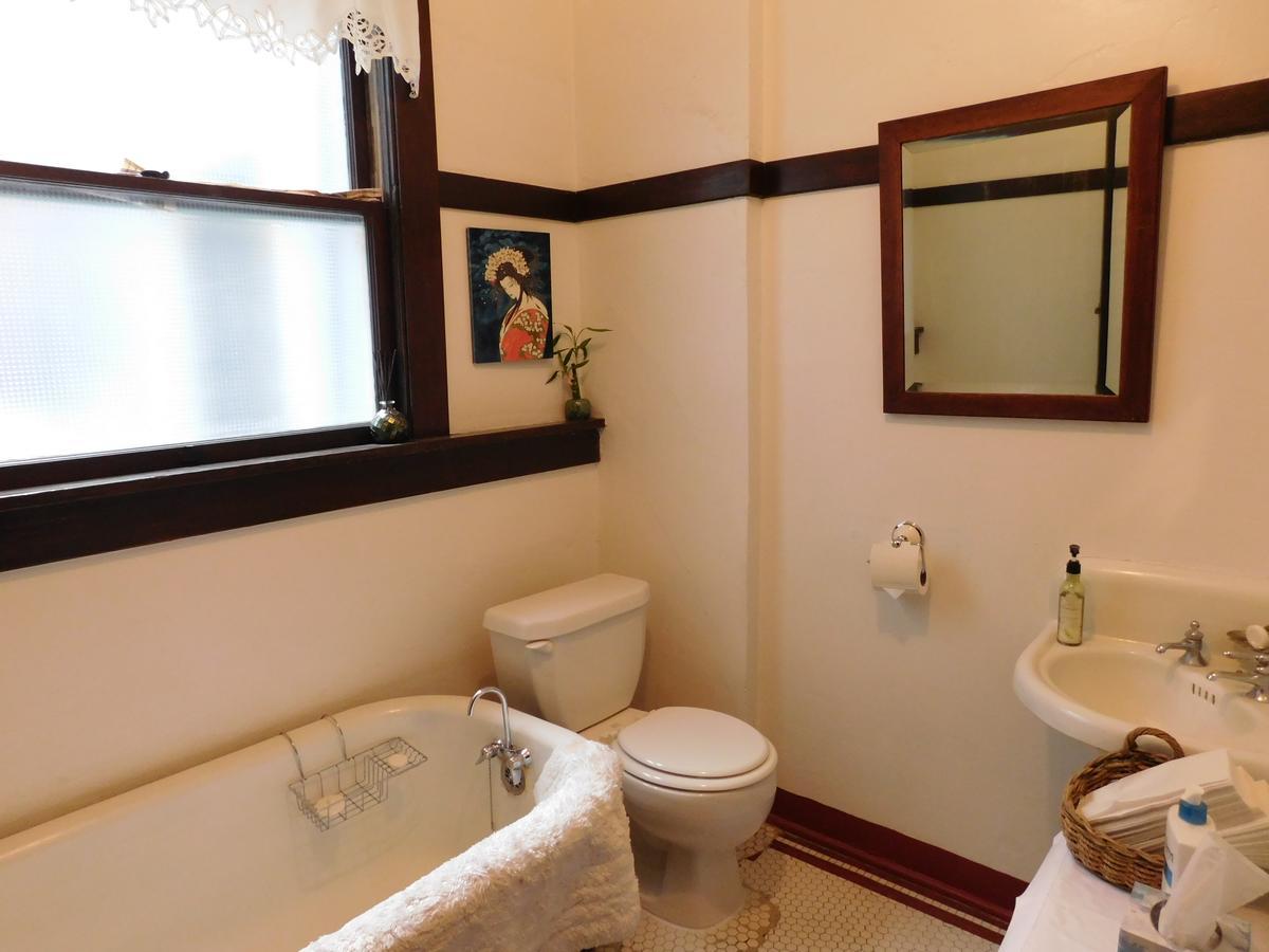 Panama Hotel Сиатъл Екстериор снимка